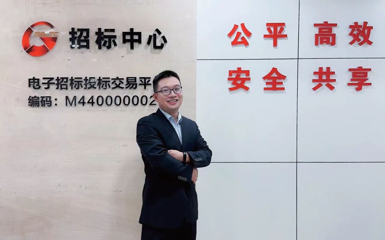 【恒峰国际榜样·优秀员工】招标中心谢亚卫：勤学善思，致远招标