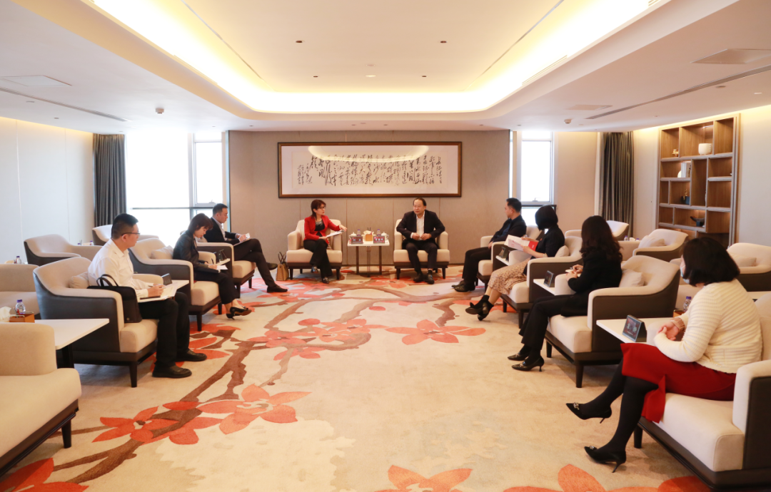 进出口银行广东省分行党委书记、行长刘亚一行到访恒峰国际集团